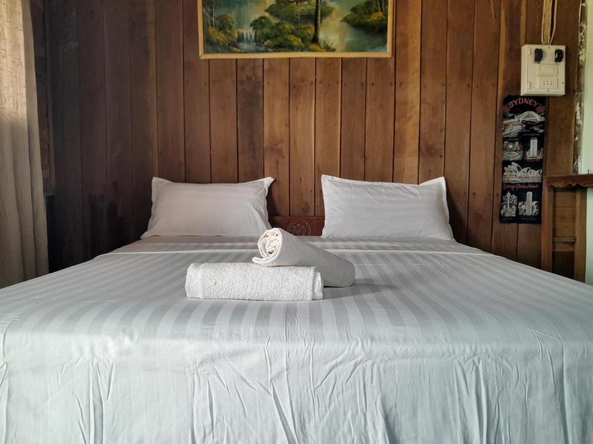 Rivergarden Guesthouse And Restaurant Ban Dondét Buitenkant foto